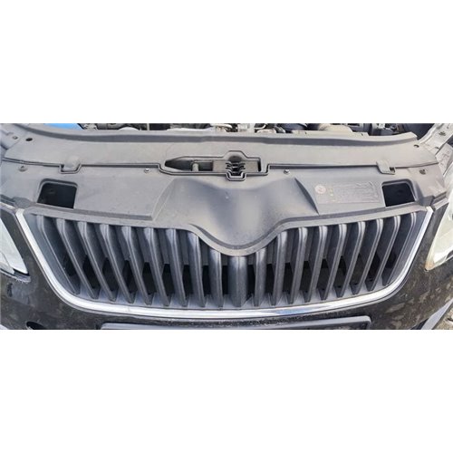 SKODA ROOMSTER 14r GRILL ATRAPA CHŁODNICY